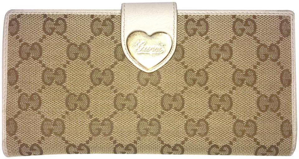 Gucci Wallet Sale, Leather GG Heart Plaque Olive Green