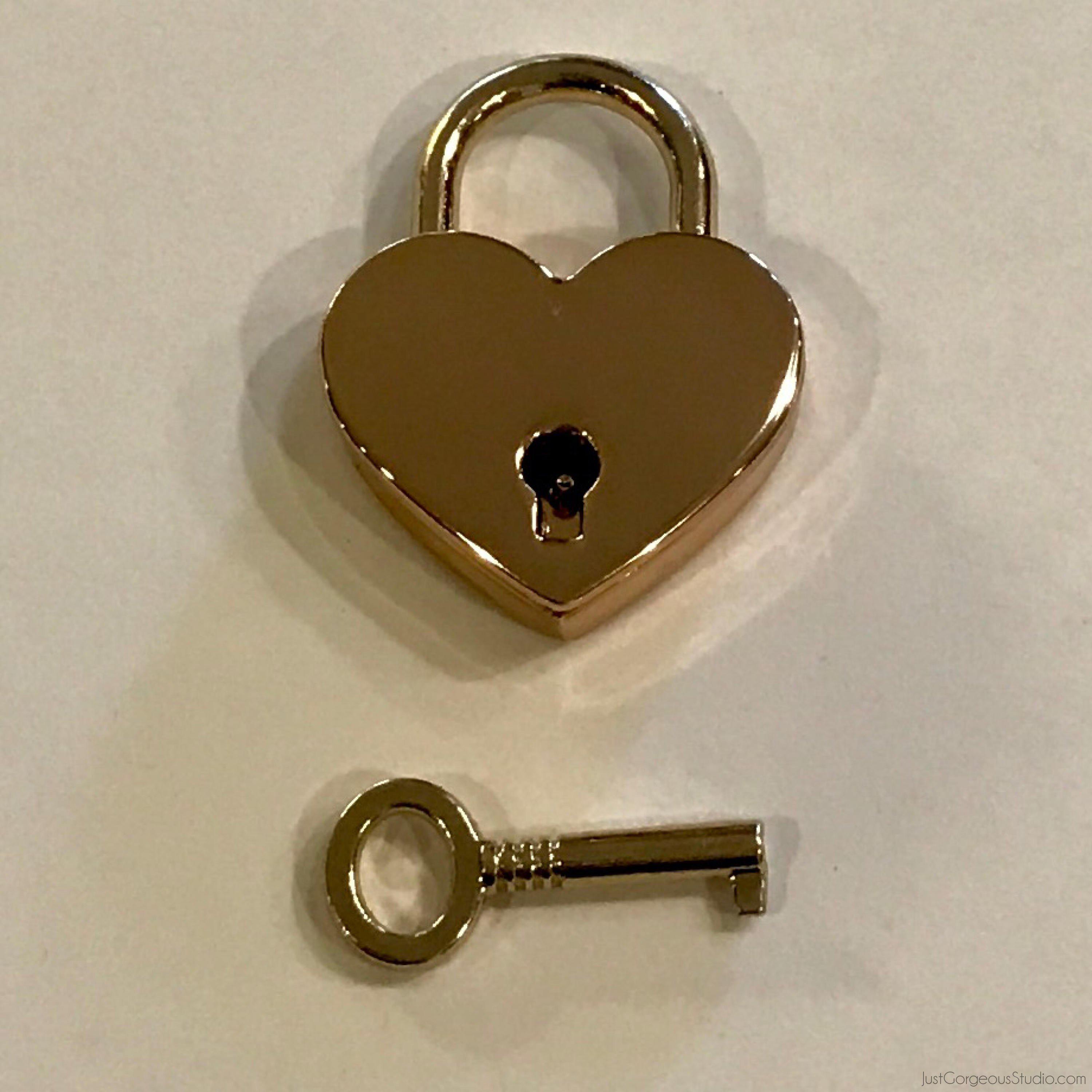 DOITOOL 3 Sets Love Lock Handbag Lock Plating Heart- Shaped Lock Bag  Hanging Lock Keyed Padlocks Mini Padlock Heart-Shaped Wishing Lock Plating