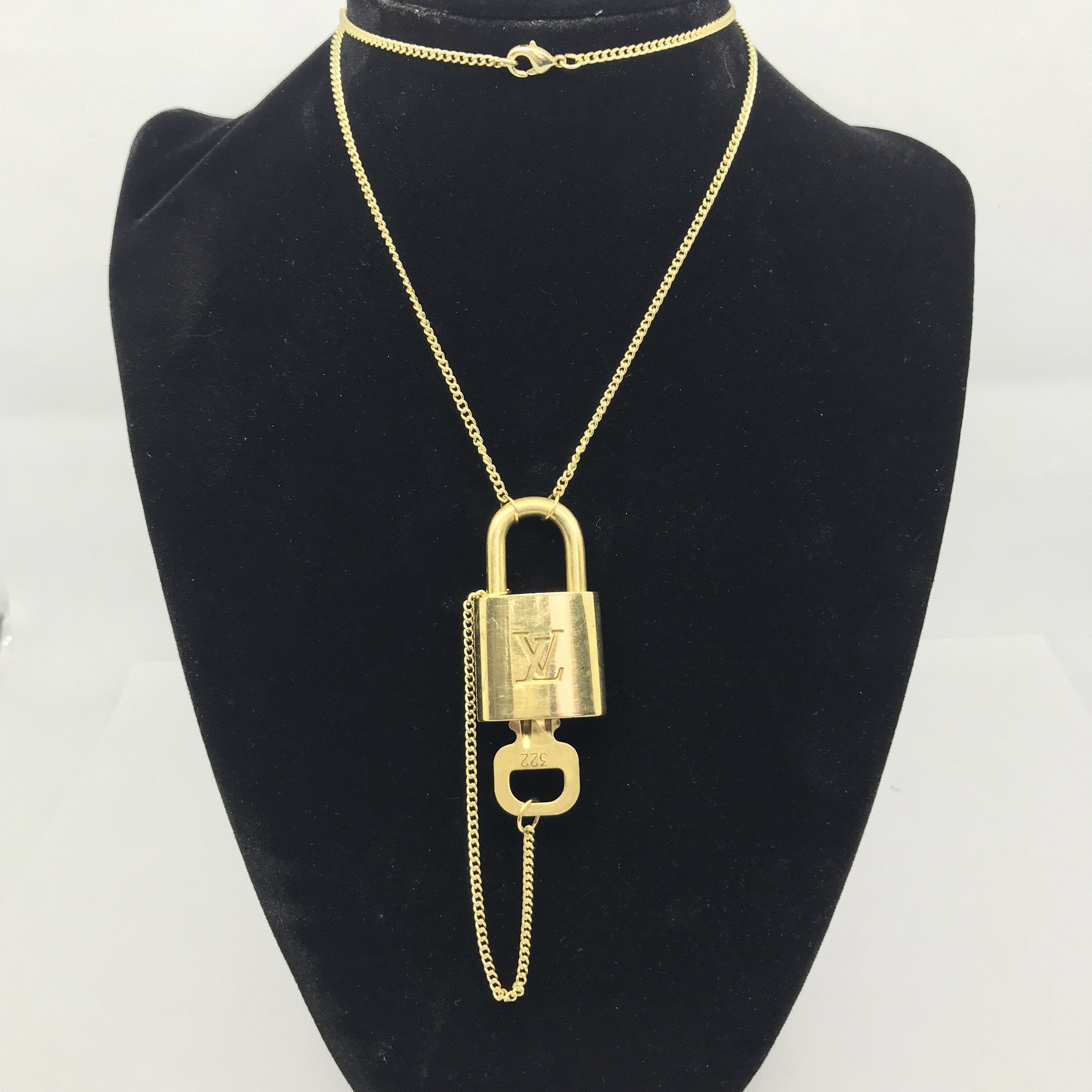 Authentic Louis Vuitton Set of 10 Lock & Key Cadena Key Lock Gold Used  F/S