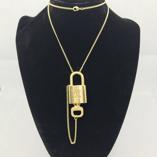 Louis Vuitton, Jewelry, Sale Louis Vuitton Brass Lock Key Set W8k Gold  Plated Curb Chain Necklace