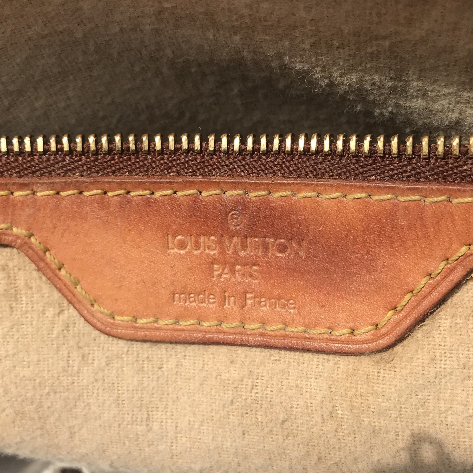 Louis Vuitton Bucket GM Monogram – Now You Glow