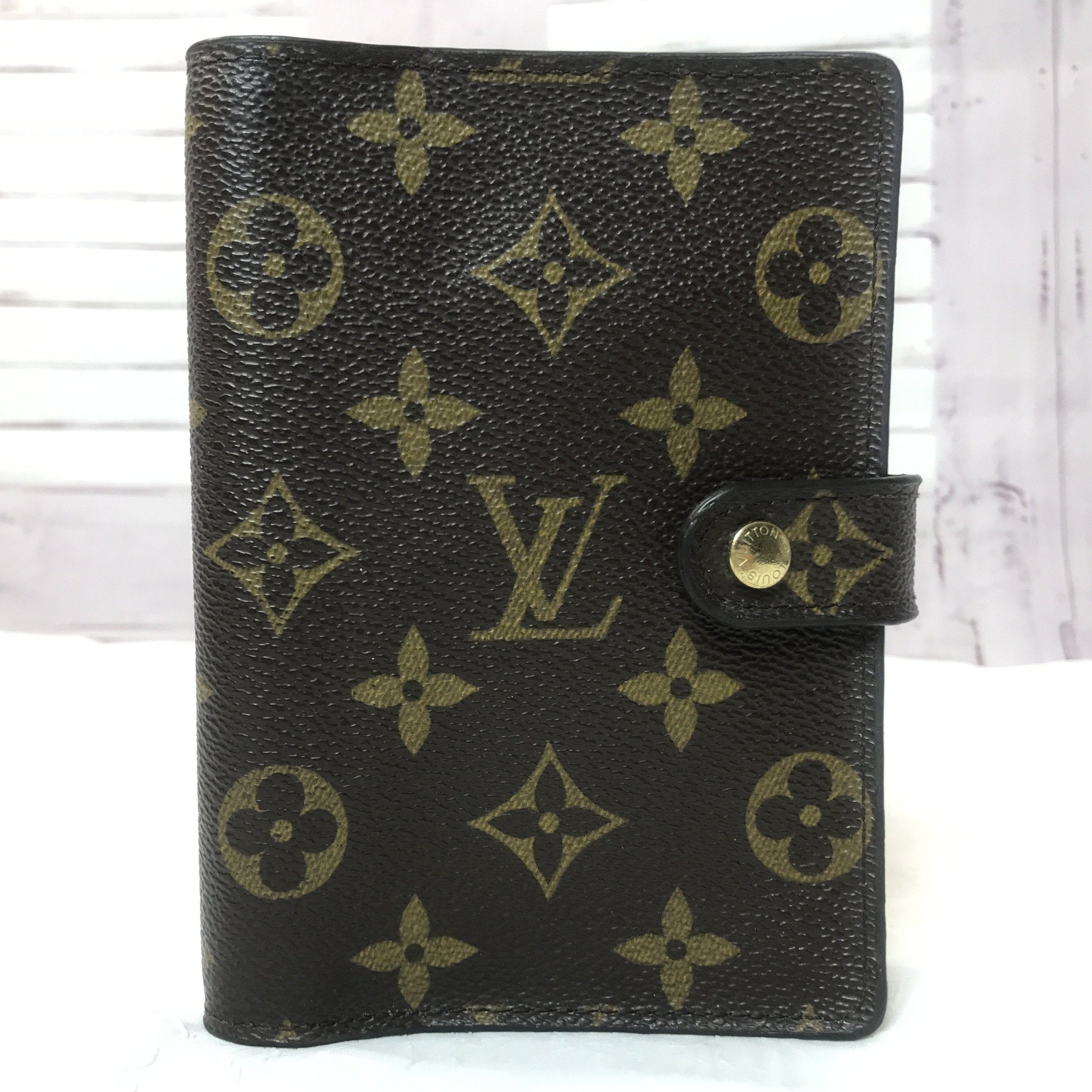 LIKE NEW Louis Vuitton Monogram Small Ring Agenda PM – The Luxe