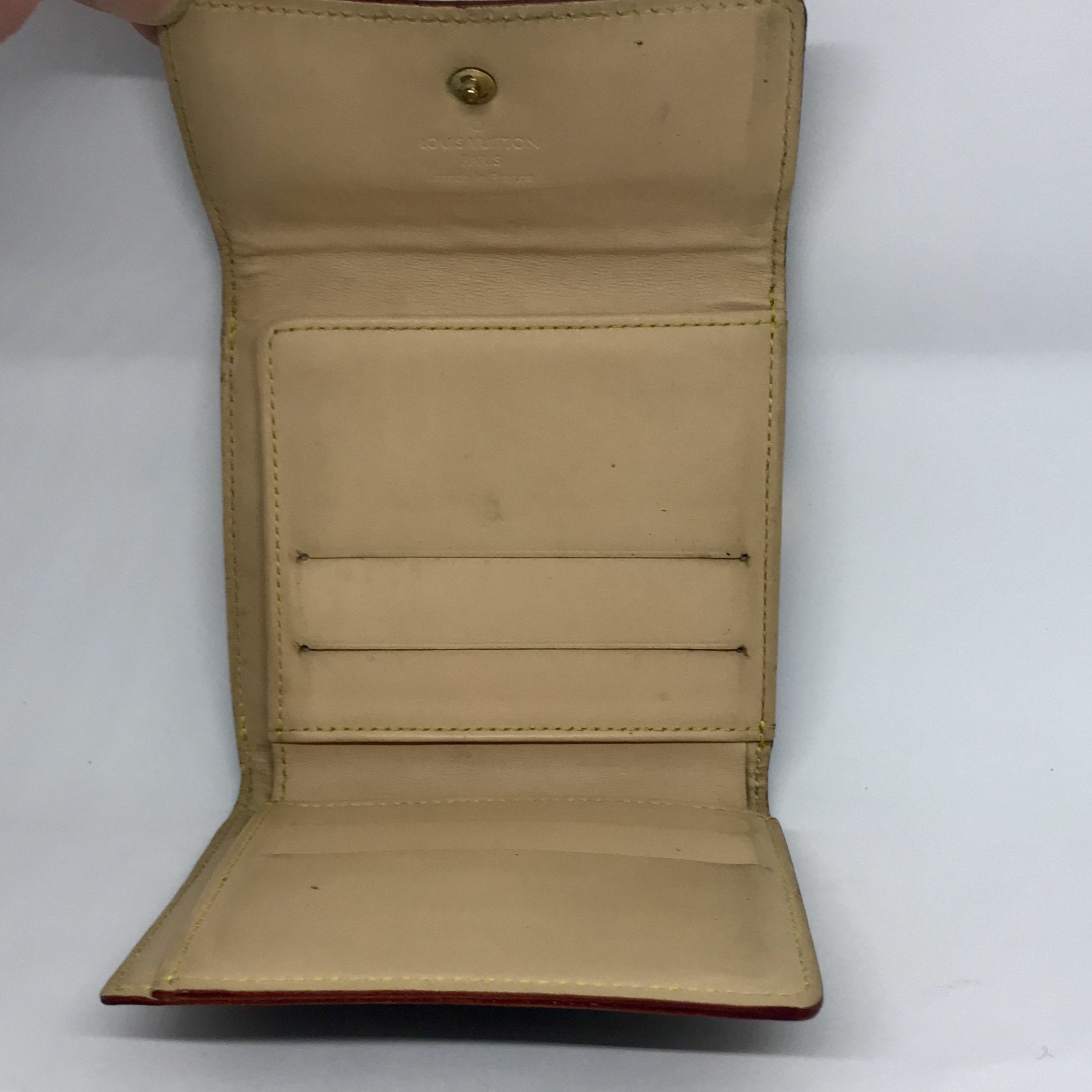 LOUIS VUITTON Nomade Leather Wallet Bi-fold Marco M85016 Black