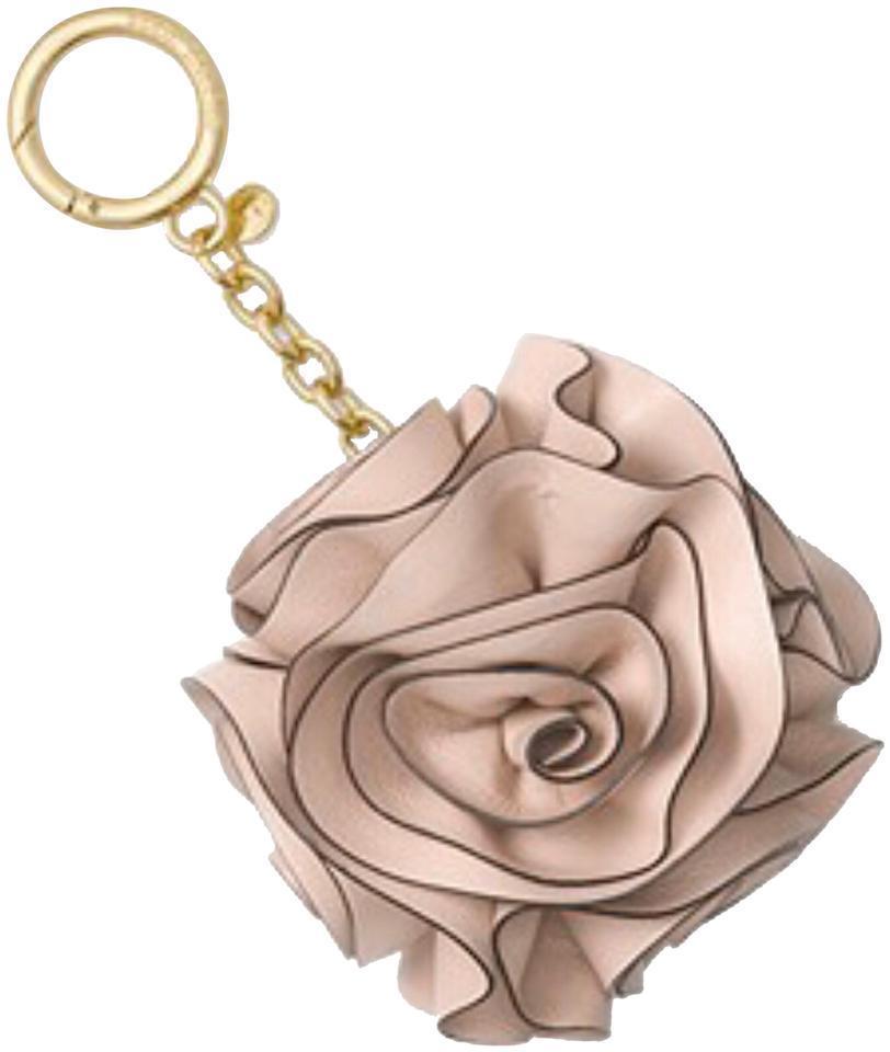 Bag Charm - Leather Flower Rose 3, Snow White Clip, Realistic Roses Purse  Charm, Handbag Key Chain Clasp - Yahoo Shopping